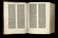 Image of the Gutenberg Bible open to pages 006 verso and 007 recto.