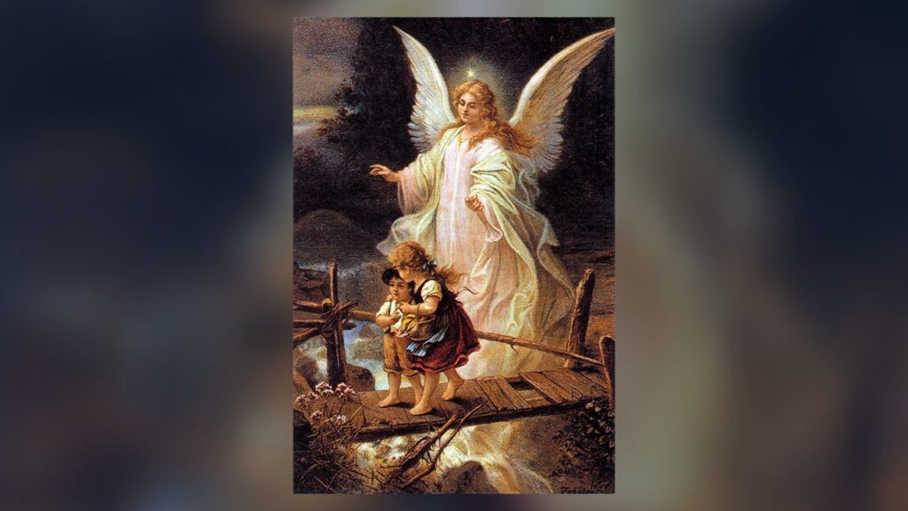 Anjo da guarda protege duas crianças que atravessam uma ponte, imagem ligada à oração do Santo Anjo