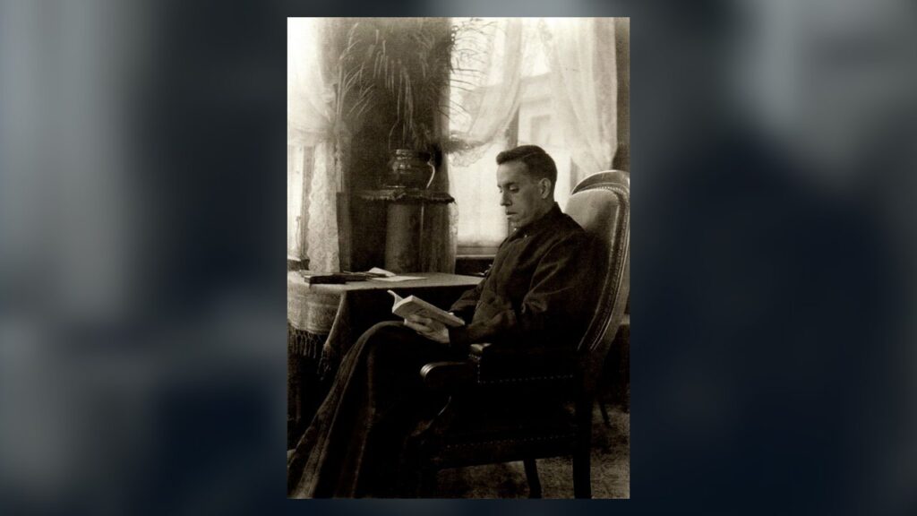 Beato Miguel Agustín Pro, jesuíta fuzilado no México em 1927 gritando Viva Cristo Rei