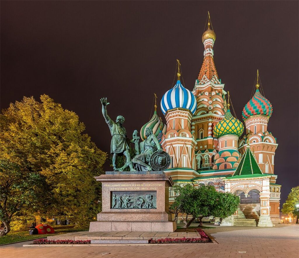 Catedral de São Basílio em Moscou, símbolo da tradição ortodoxa russa