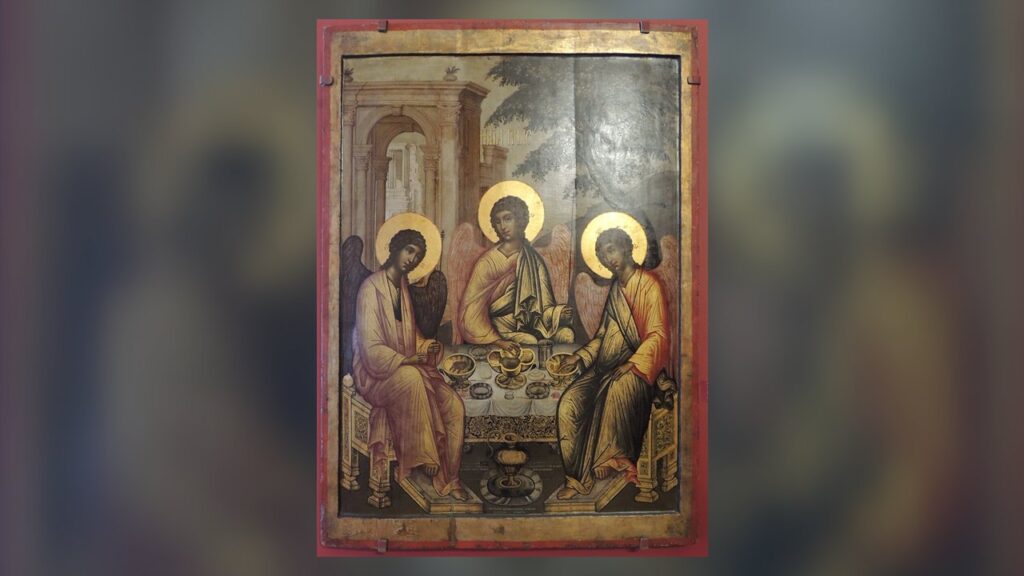 Ícone da Santíssima Trindade, um só Deus em três Pessoas, fé que distingue católicos e mórmons