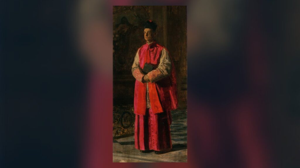 Monsenhor James P. Turner em veste coral violácea com roquete, como os prelados usavam antes de 1969