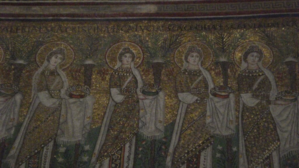 Mosaico da procissão das virgens mártires em Ravena, com Santa Luzia e Santa Cecília identificadas