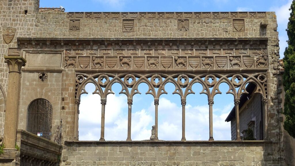 Palácio dos Papas de Viterbo, sede da longa eleição de 1268 a 1271 que deu origem ao conclave