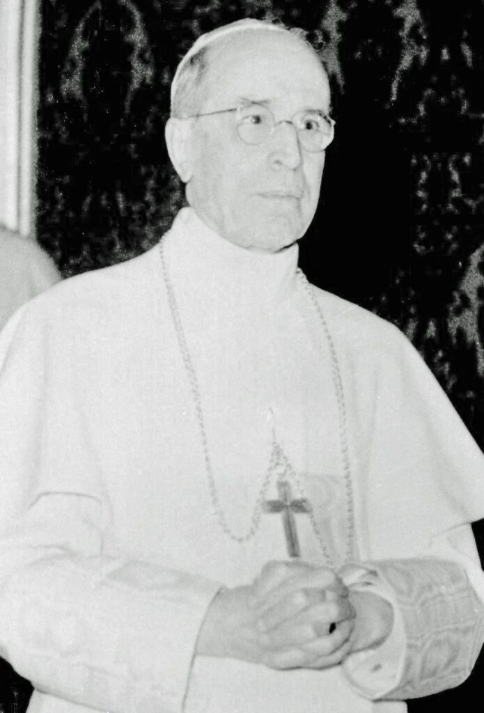 Papa Pio XII, que definiu o dogma da Assunção de Maria em 1950