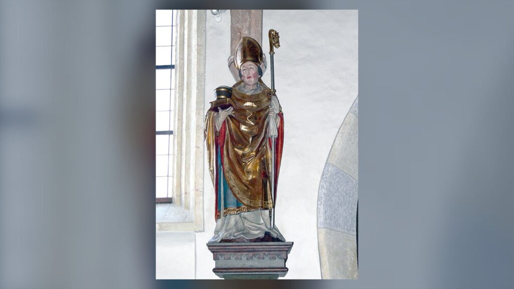 São Ruperto de Salzburgo, estátua do século XV em Sankt Peter am Kammersberg
