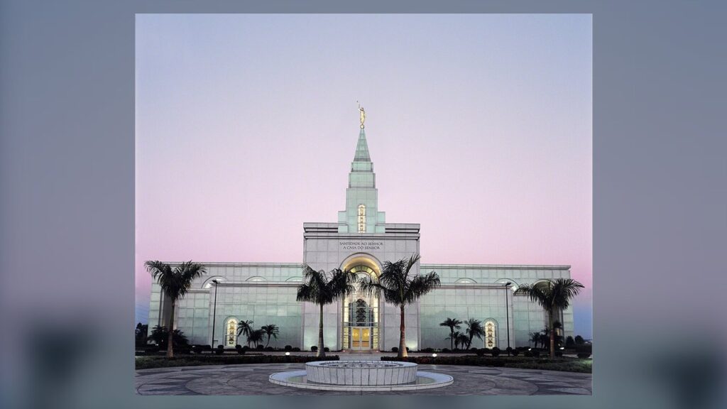 Templo mórmon de Campinas, um dos templos da igreja no Brasil
